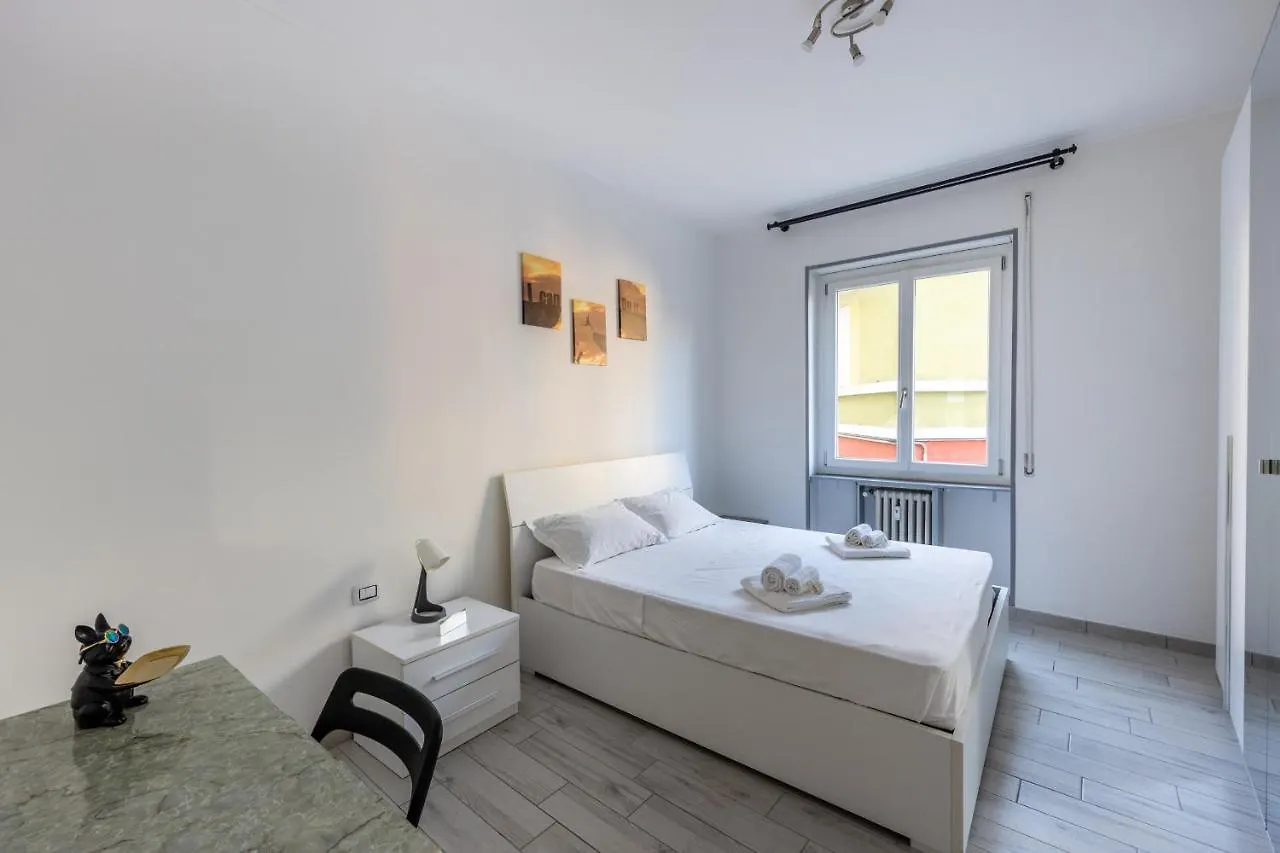 Apartment Duomo Appartment Free Parking And Netflix Milan
