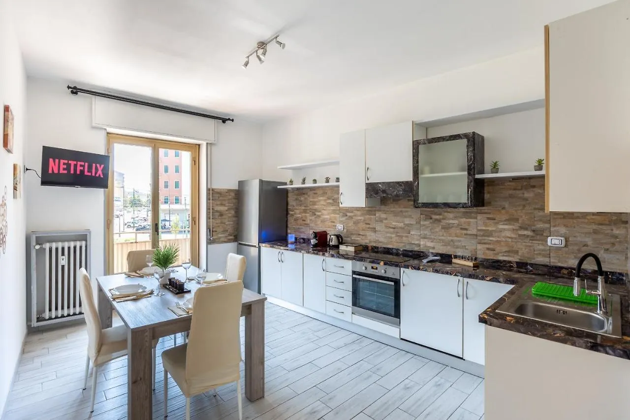 Apartment Duomo Appartment Free Parking And Netflix Milan Italy