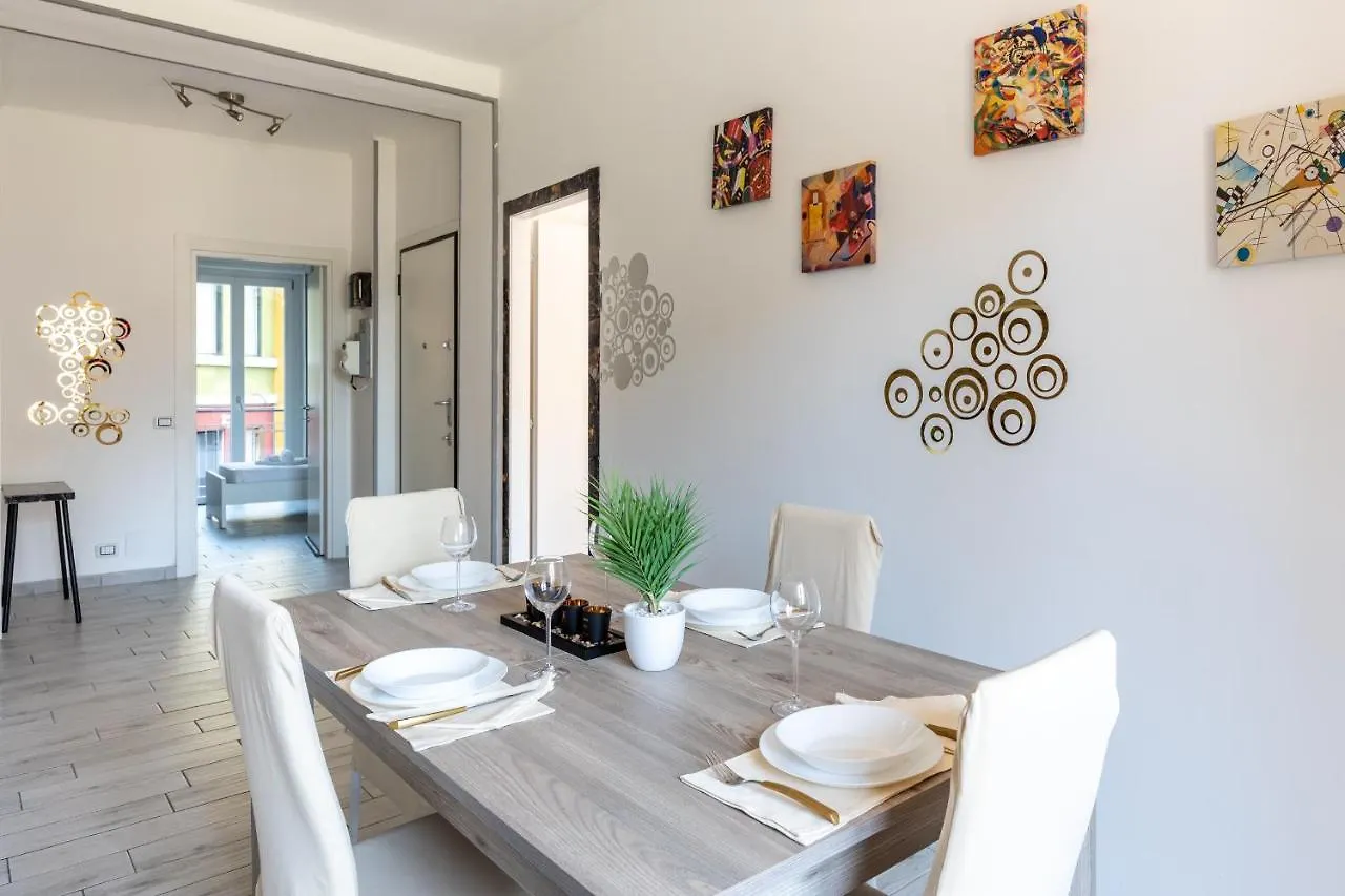 Apartment Duomo Appartment Free Parking And Netflix Milan